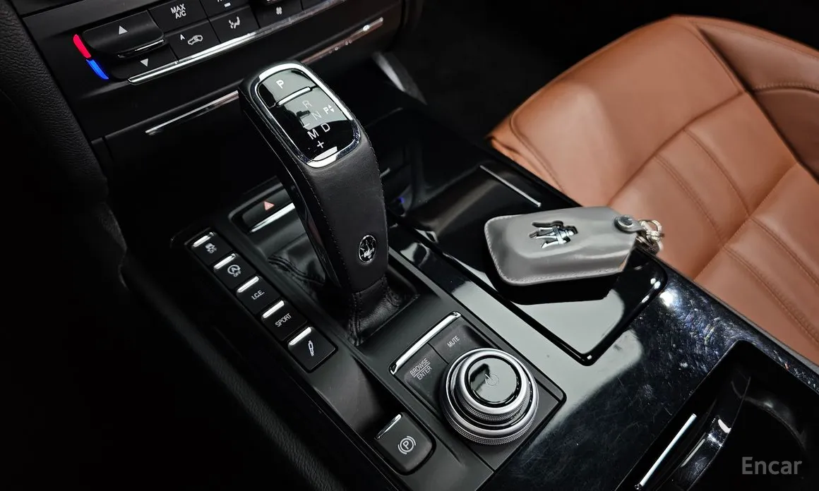 Фото 9 - Maserati Ghibli