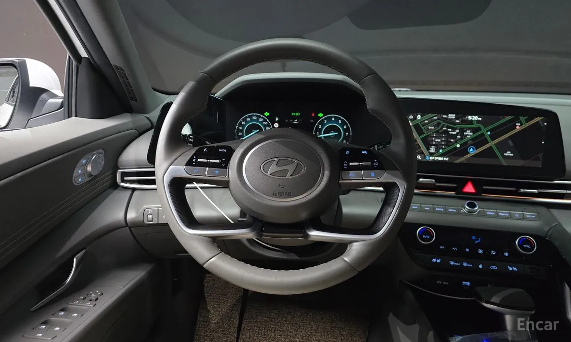 Фото 13 - Hyundai Avante