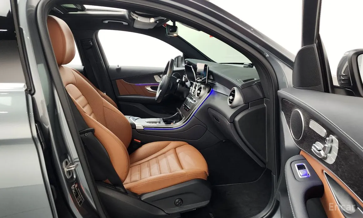Mercedes-Benz GLC-Class 2016 GCL300 4MATIC Coupe