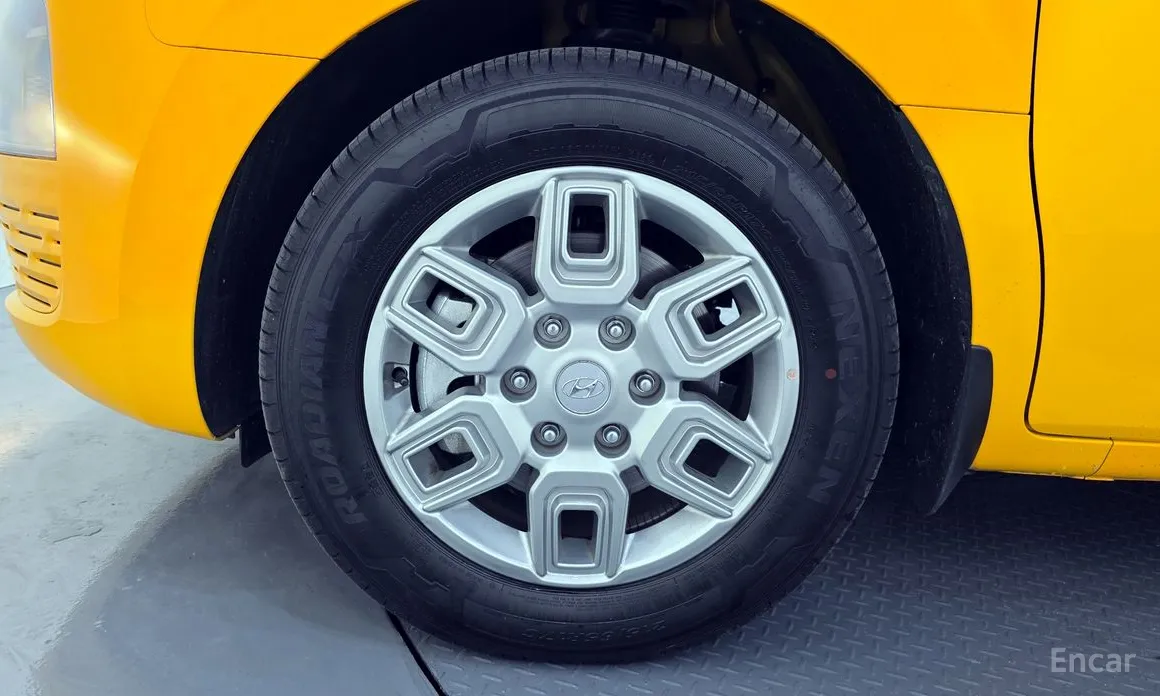 Фото 5 - Hyundai Staria