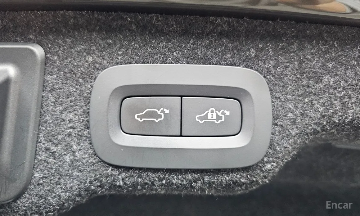 Фото 20 - Volvo S90