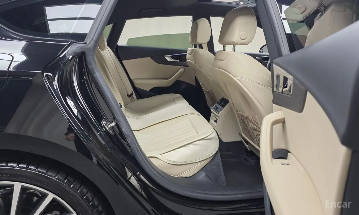 Фото 12 - Audi A5