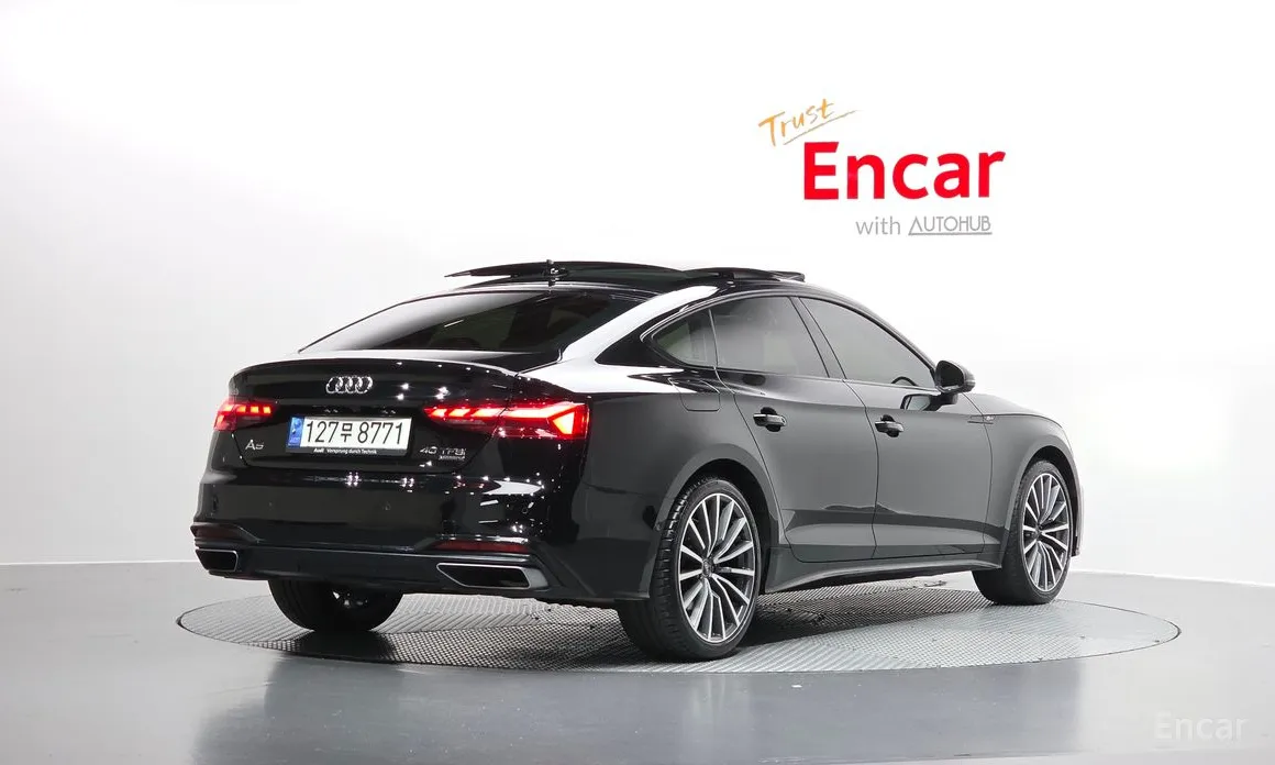 Фото 2 - Audi A5