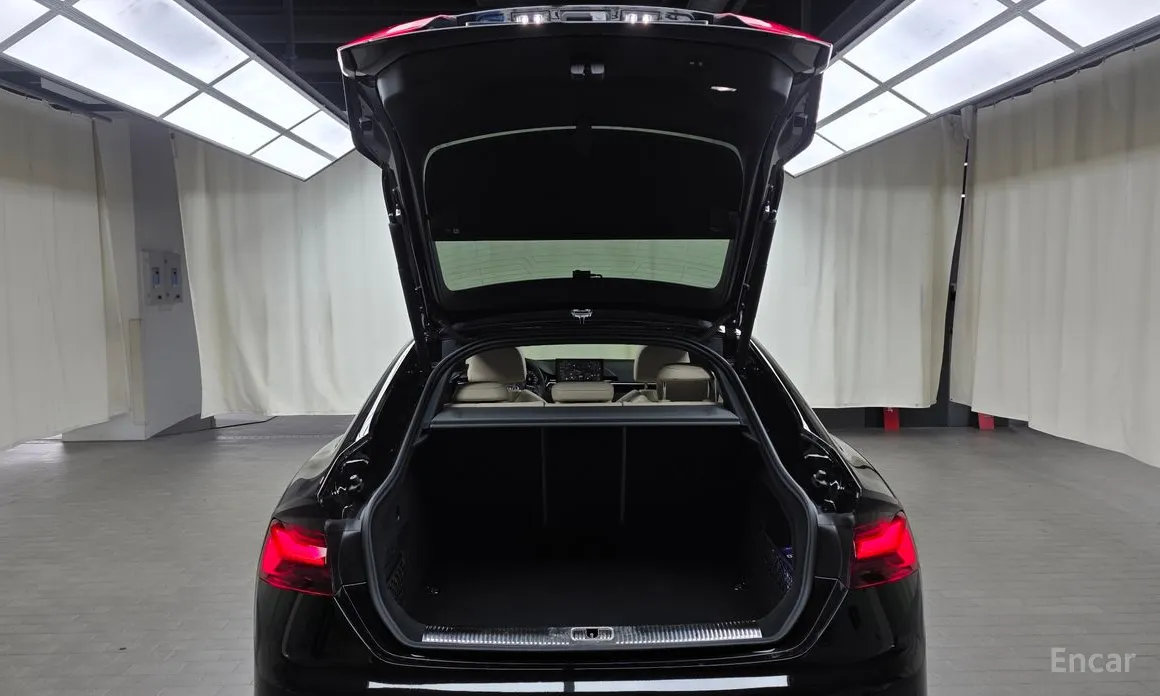 Фото 20 - Audi A5