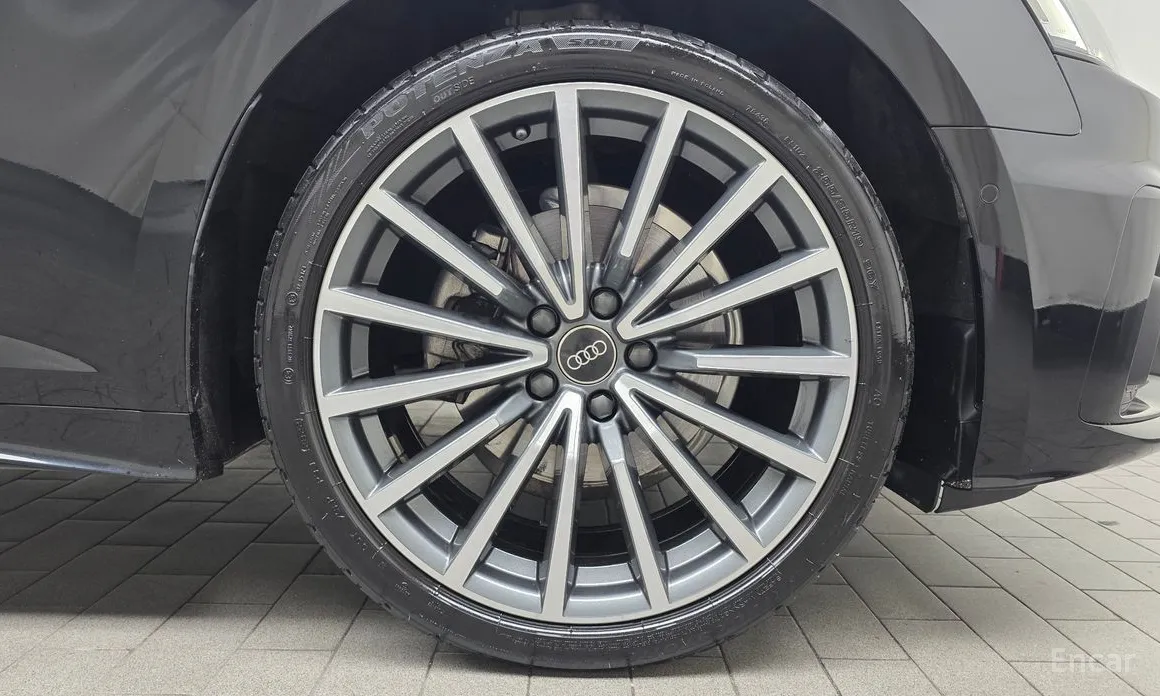 Фото 5 - Audi A5