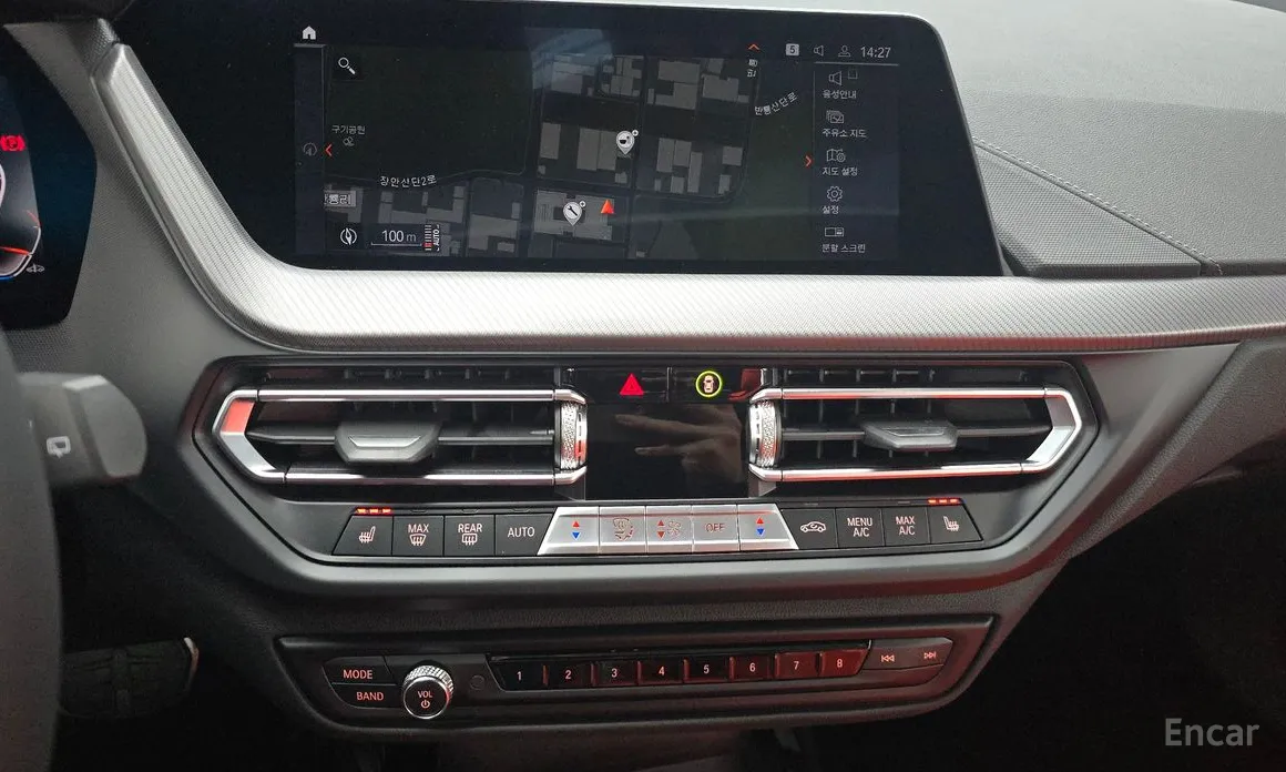 Фото 16 - BMW 1 Series