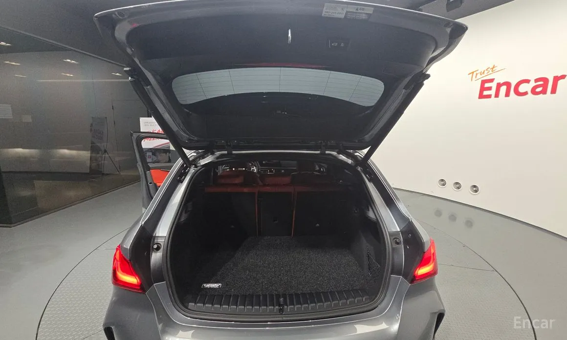 Фото 20 - BMW 1 Series