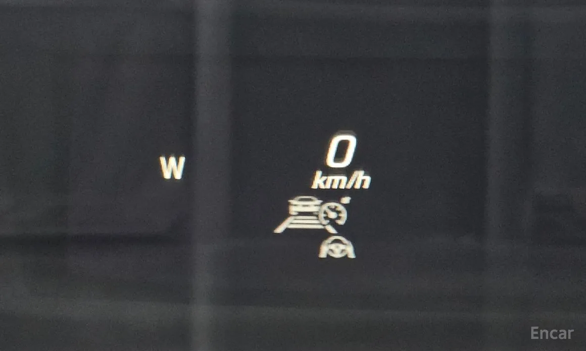 Фото 16 - Mercedes-Benz E-Class