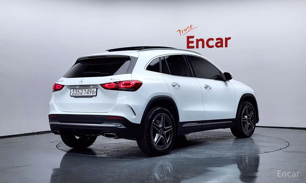 Фото 2 - Mercedes-Benz GLA-Class