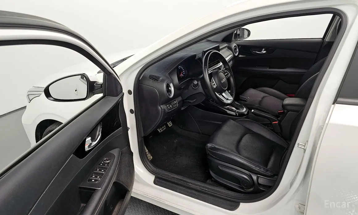 Фото 10 - Kia K3