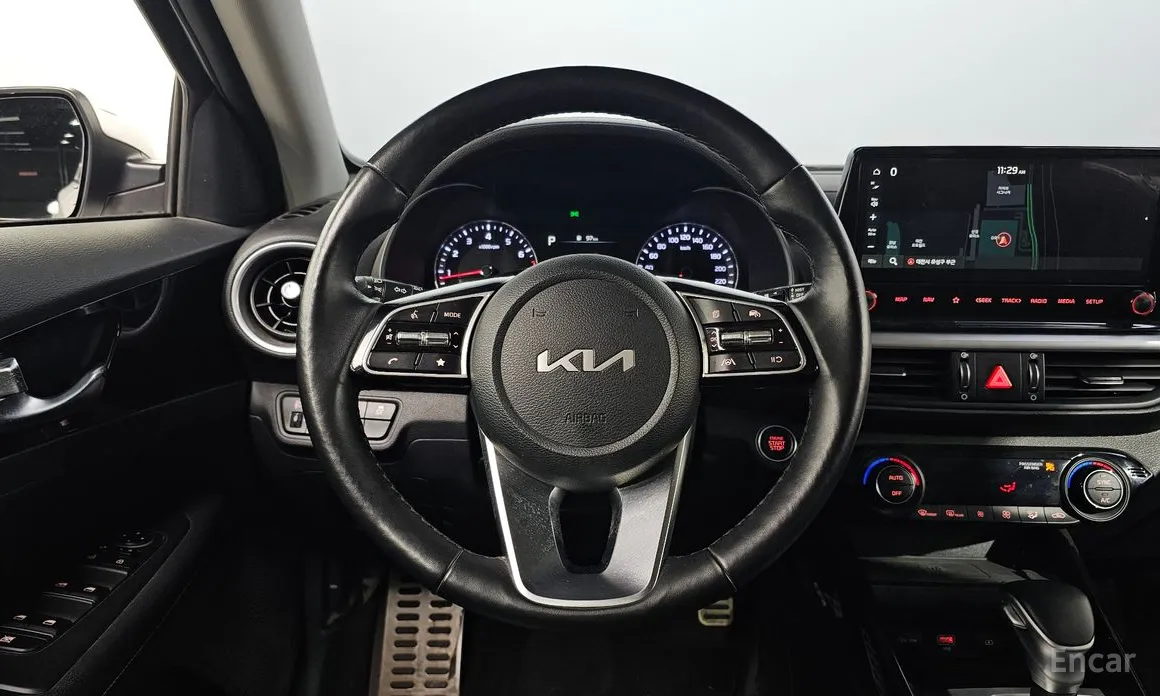 Фото 15 - Kia K3