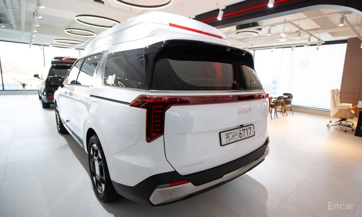 Фото 3 - Kia Carnival