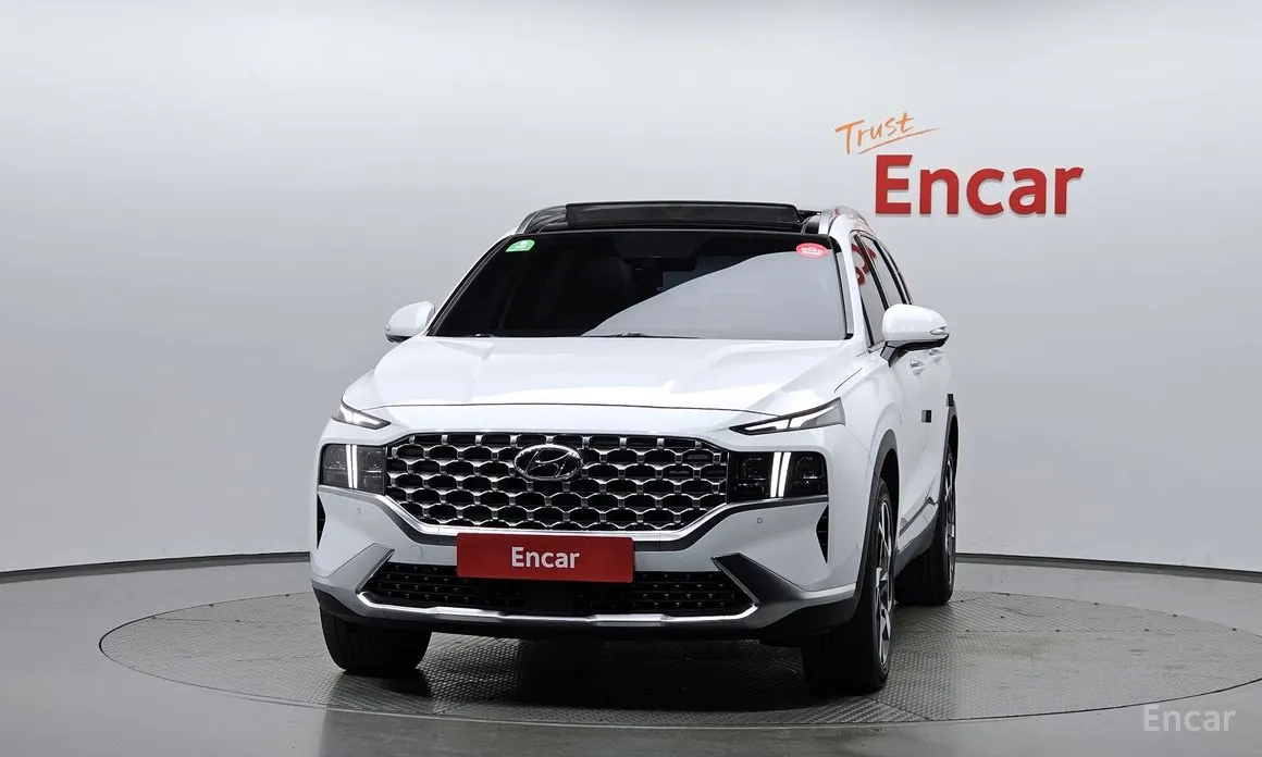 Фото 3 - Hyundai Santa Fe