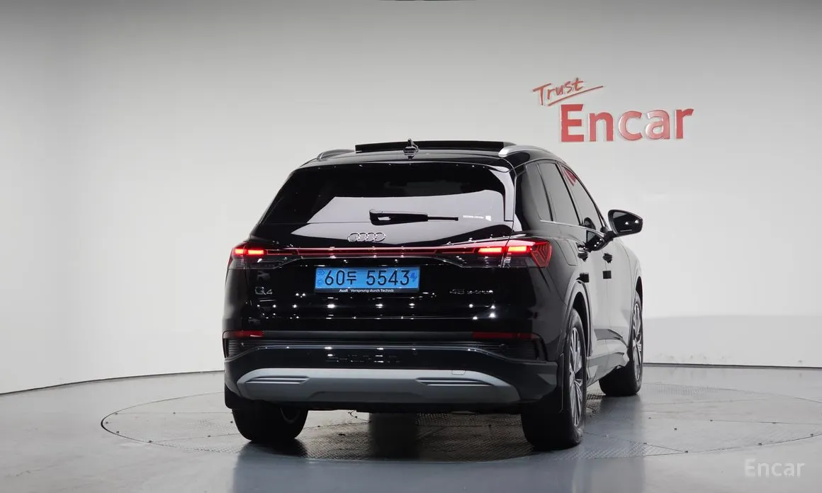 Фото 4 - Audi Q4 e-tron