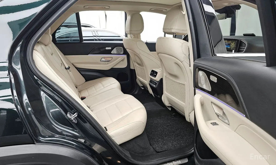Фото 12 - Mercedes-Benz GLE-Class
