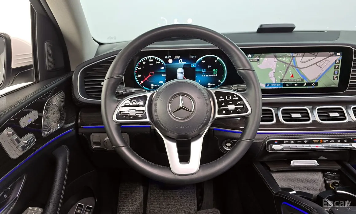 Фото 13 - Mercedes-Benz GLE-Class