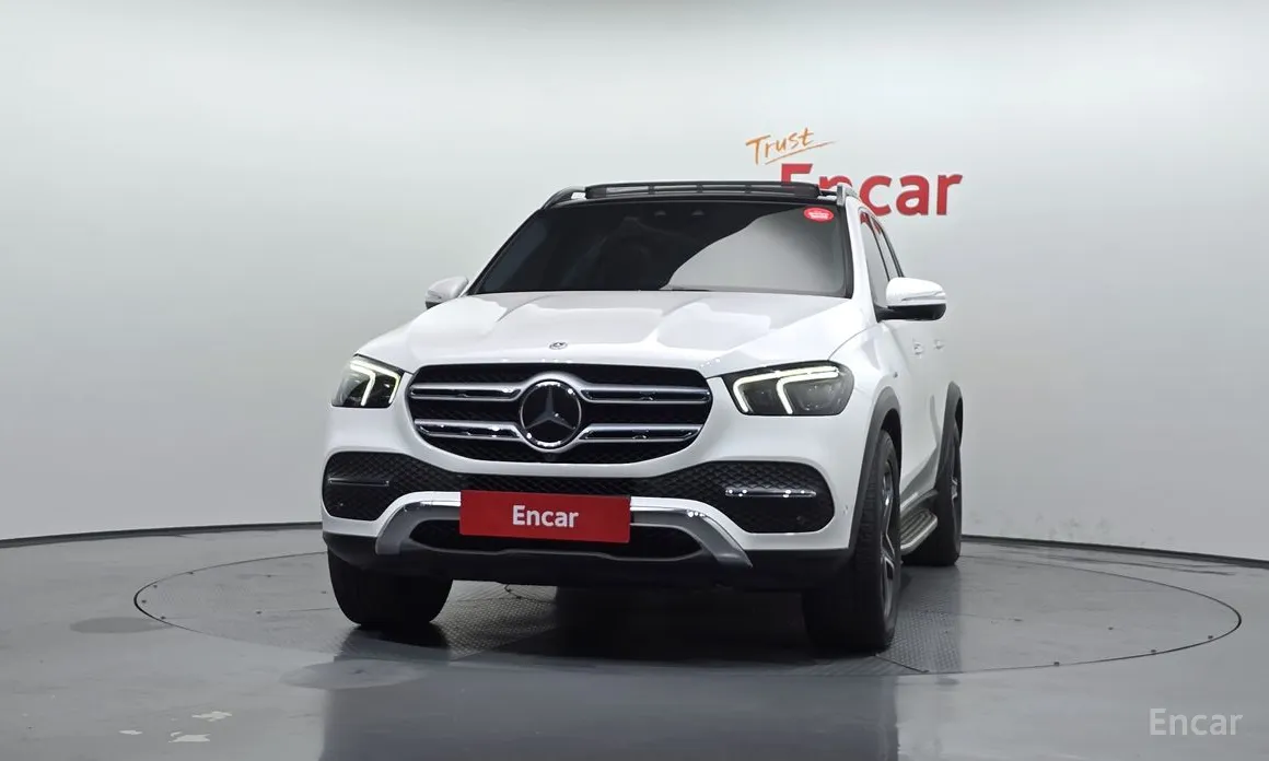 Фото 3 - Mercedes-Benz GLE-Class