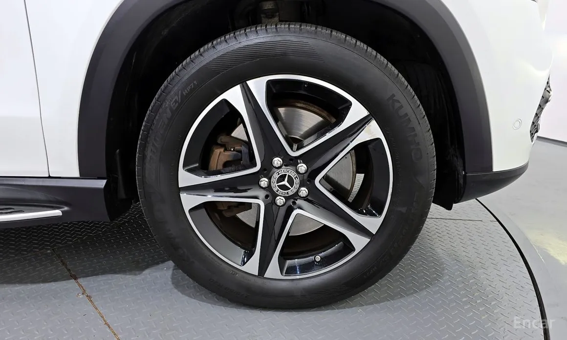 Фото 5 - Mercedes-Benz GLE-Class