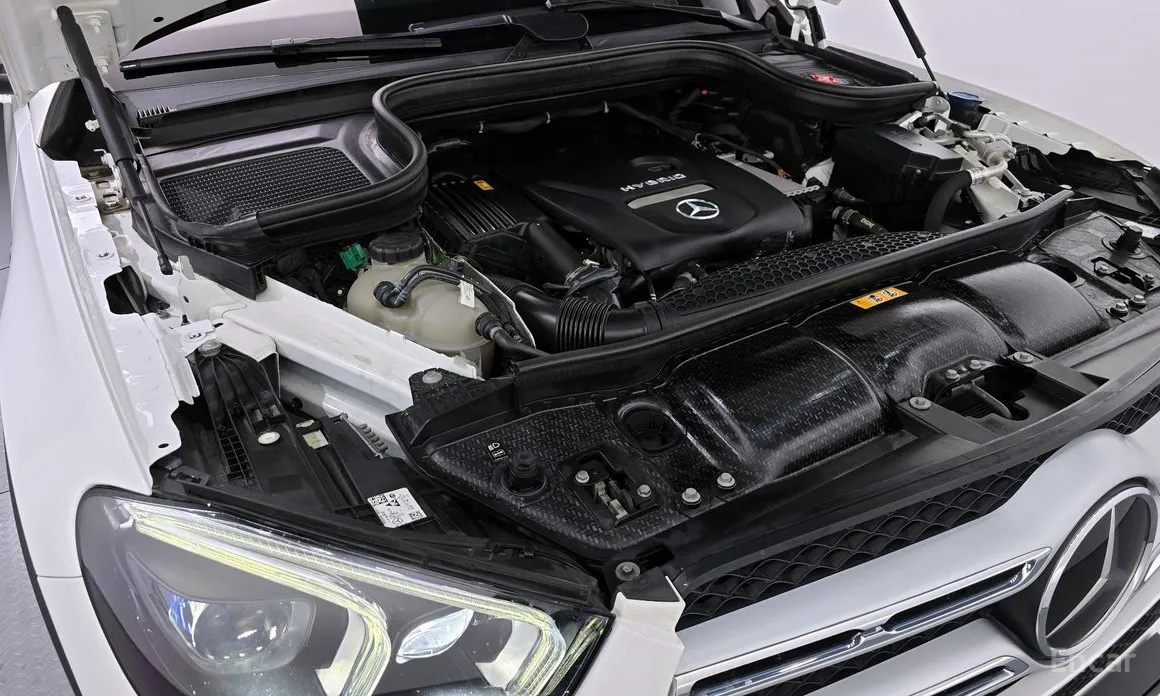 Фото 6 - Mercedes-Benz GLE-Class