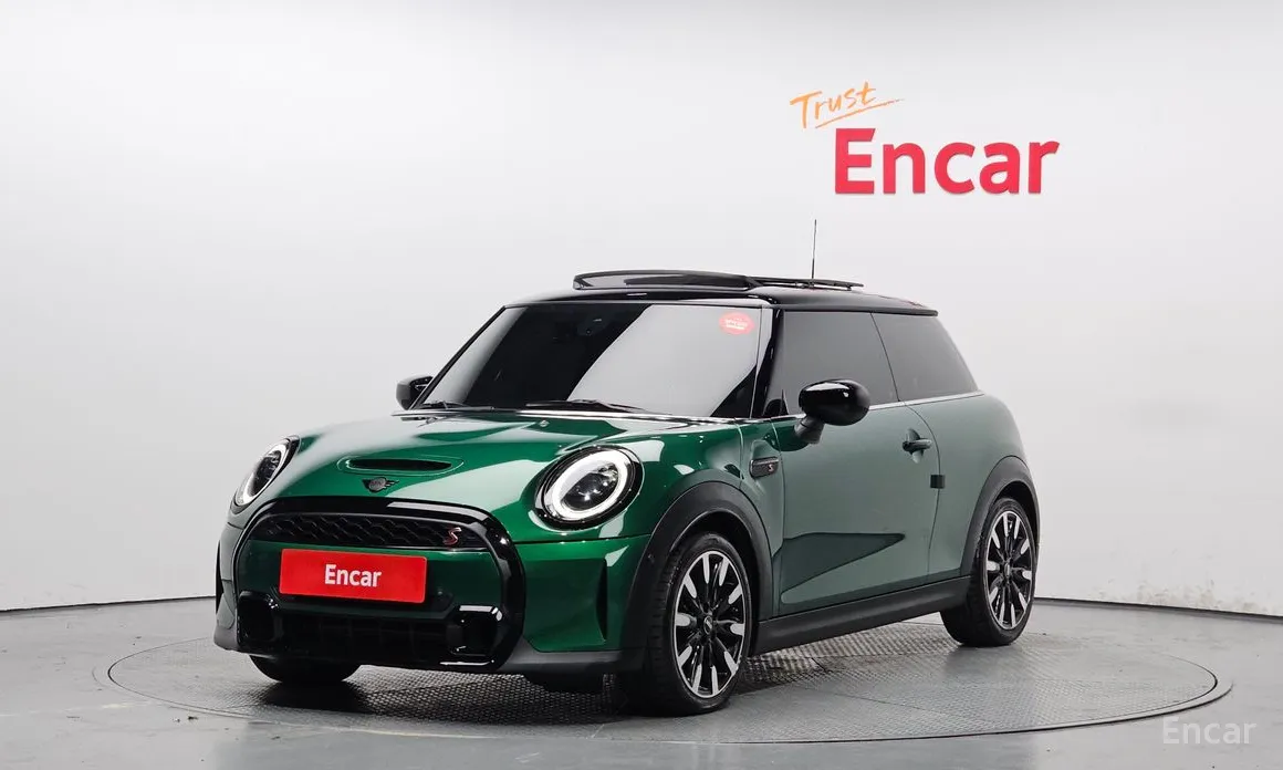 Фото 1 - Mini Cooper