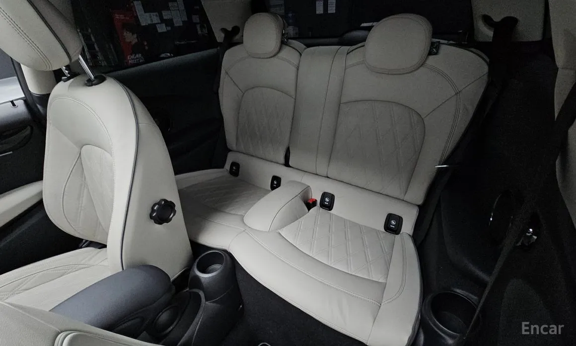 Фото 12 - Mini Cooper