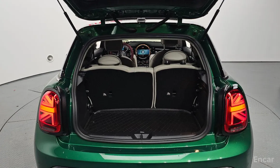 Фото 20 - Mini Cooper