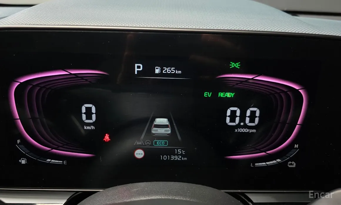 Фото 8 - Kia Niro