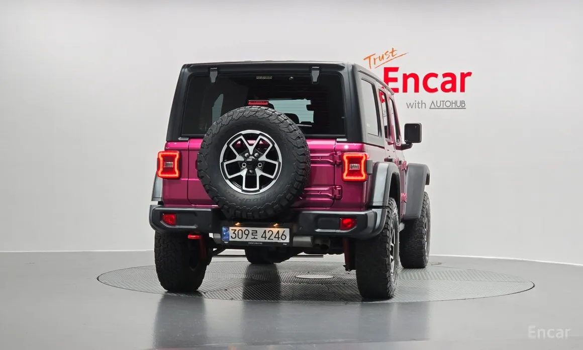 Фото 4 - Jeep Wrangler