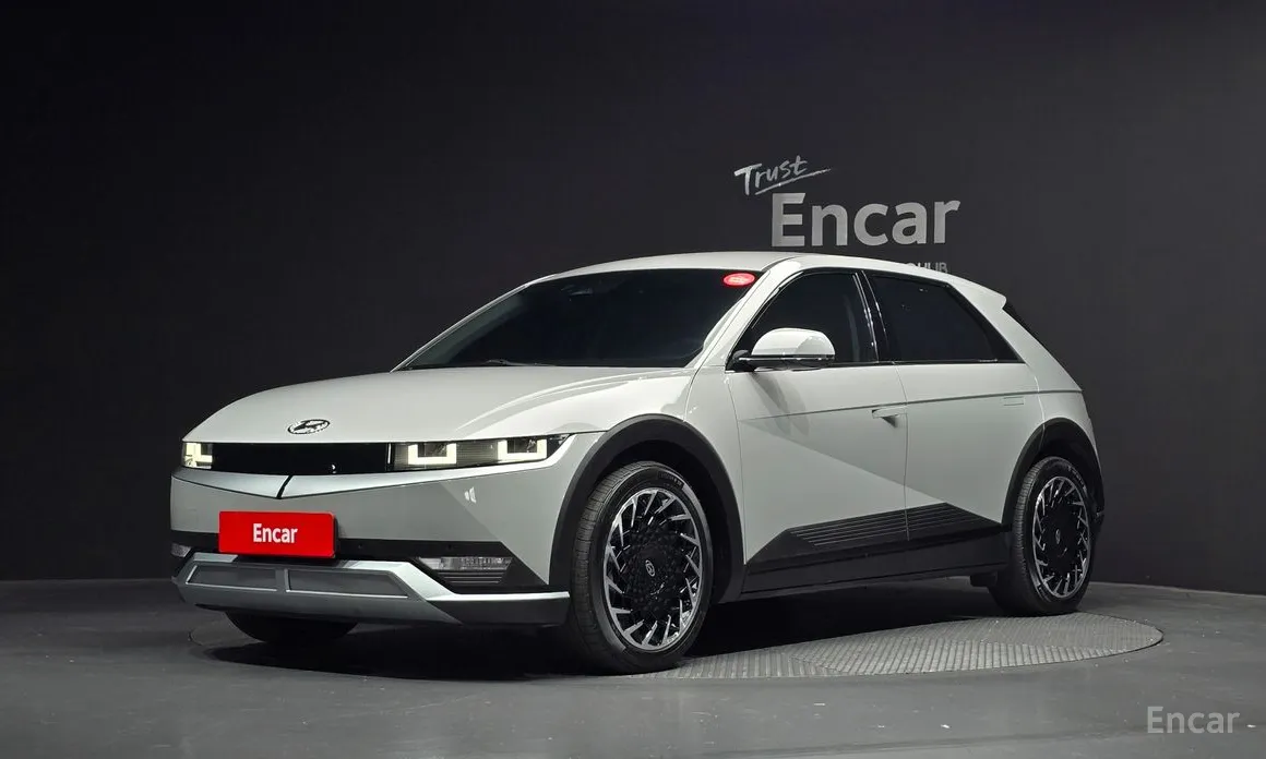 Фото 1 - Hyundai Ioniq 5