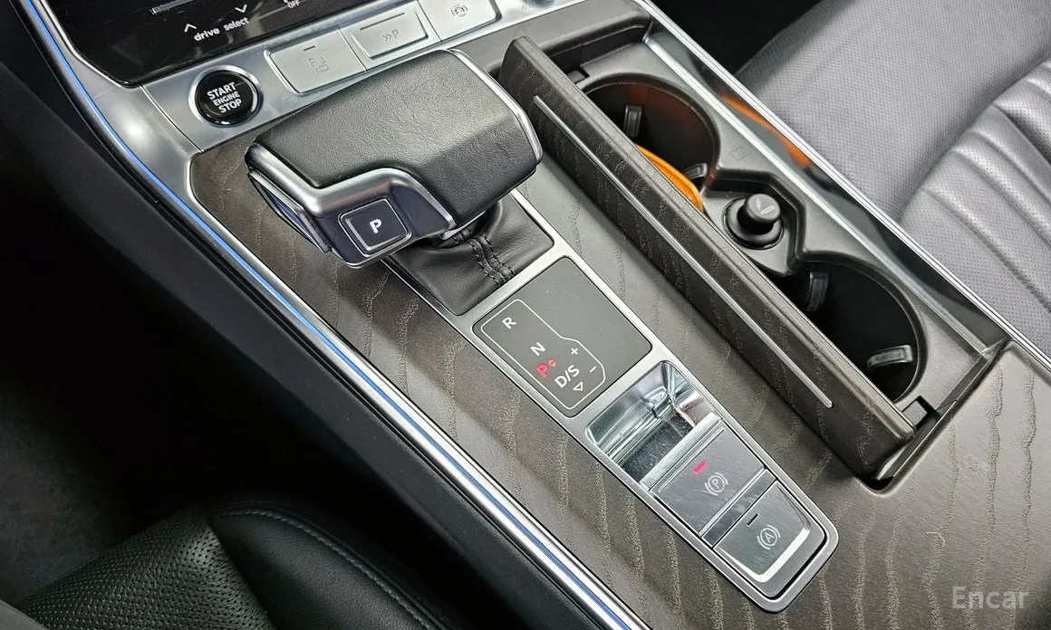 Фото 9 - Audi A6