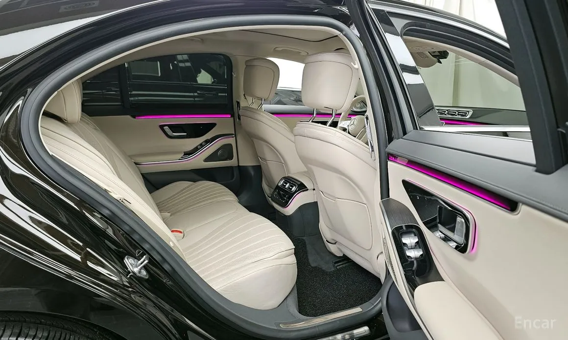 Фото 12 - Mercedes-Benz S-Class