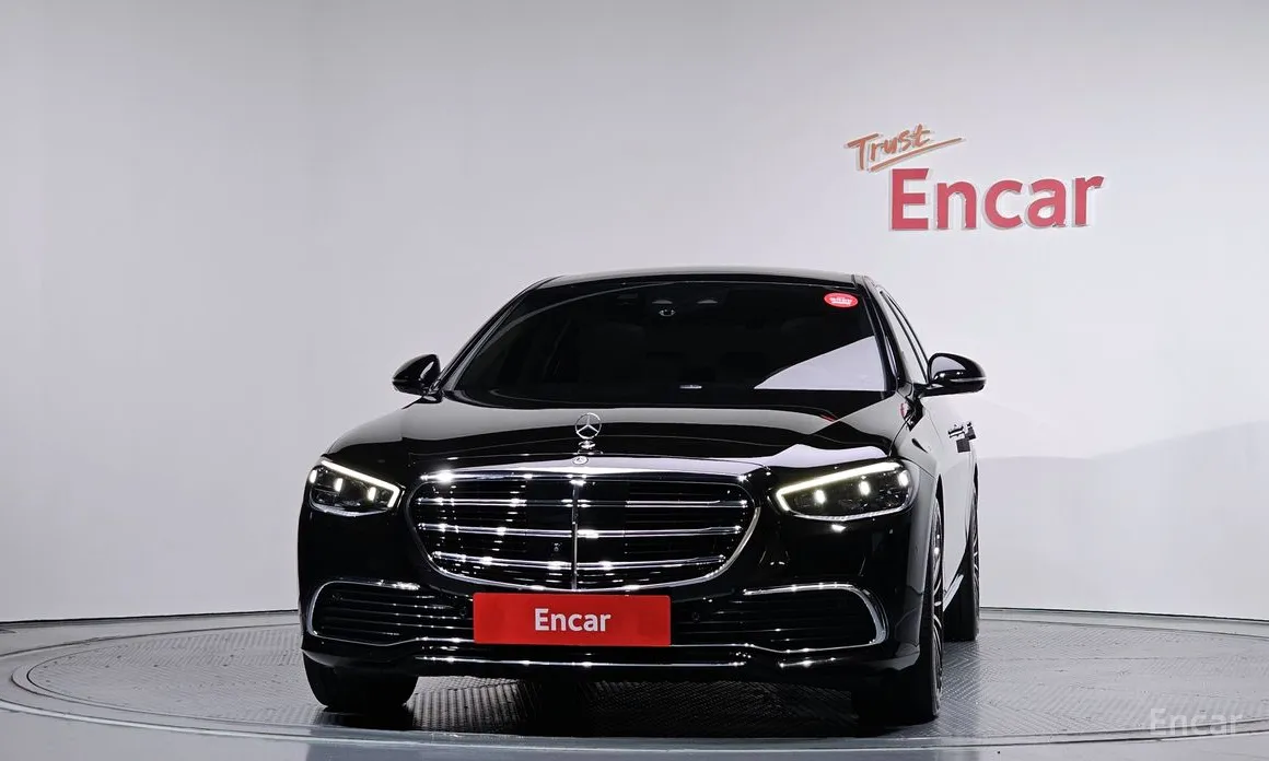 Фото 3 - Mercedes-Benz S-Class