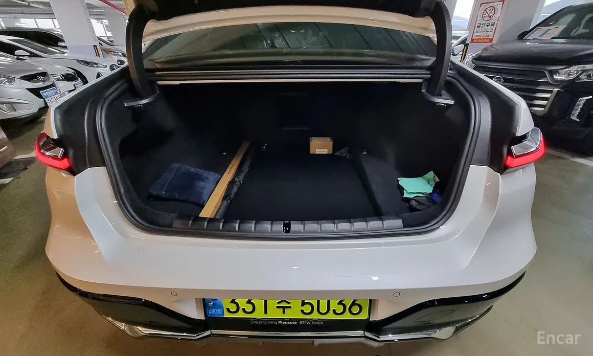 Фото 20 - BMW 7 Series