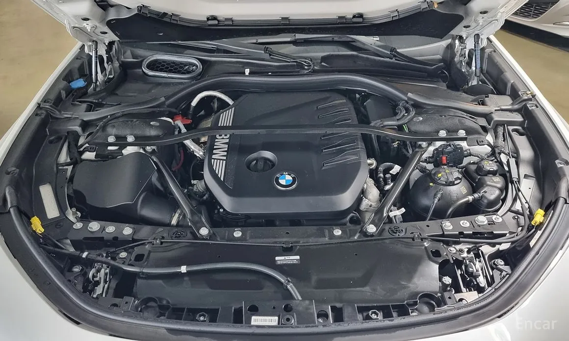 Фото 6 - BMW 7 Series