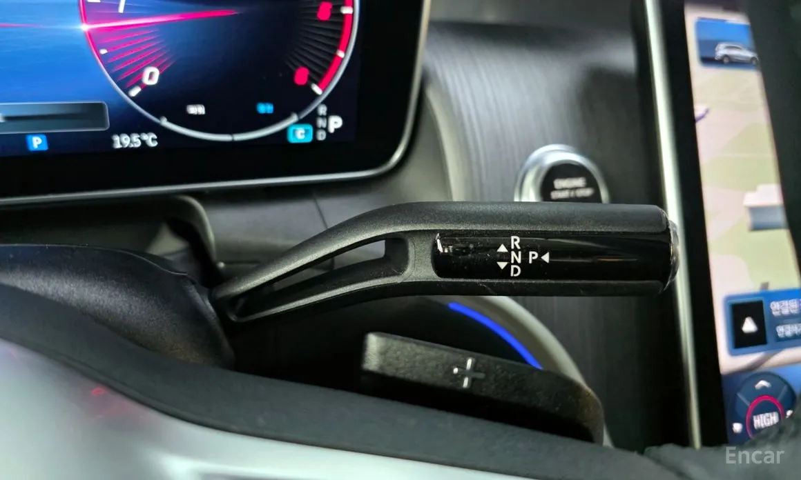 Фото 9 - Mercedes-Benz GLC-Class