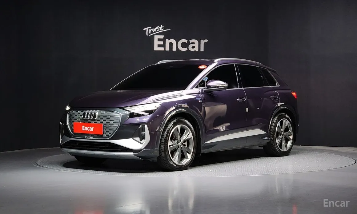 Фото 1 - Audi Q4 e-tron