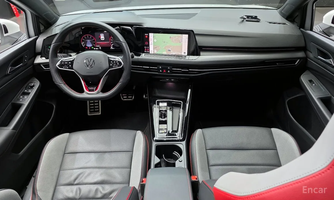 Фото 7 - Volkswagen Golf