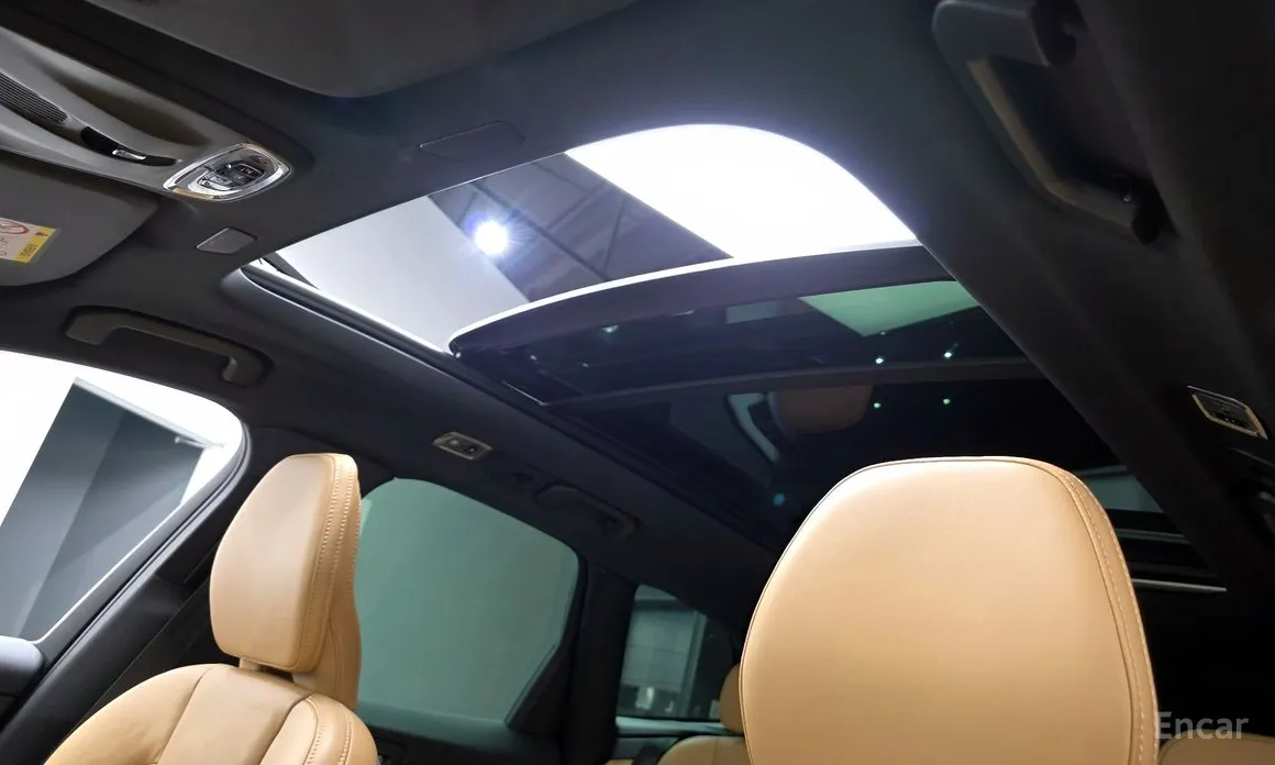 Фото 18 - Volvo XC60