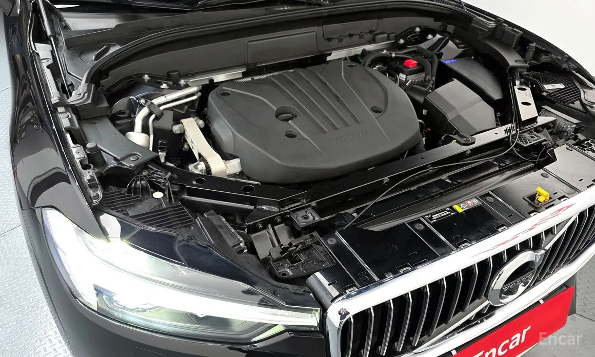 Фото 6 - Volvo XC60