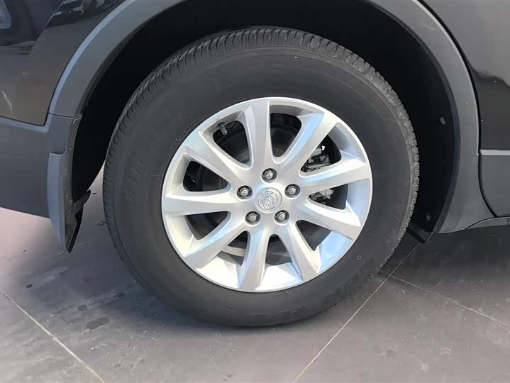 Фото 6 - Buick Envision Plus