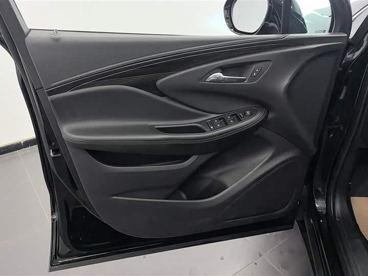 Фото 7 - Buick Envision Plus