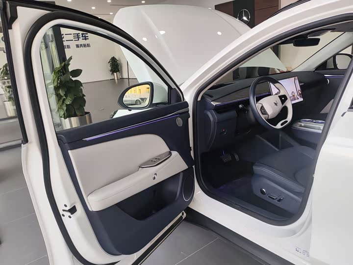 Фото 6 - BAIC Arcfox Alpha T5