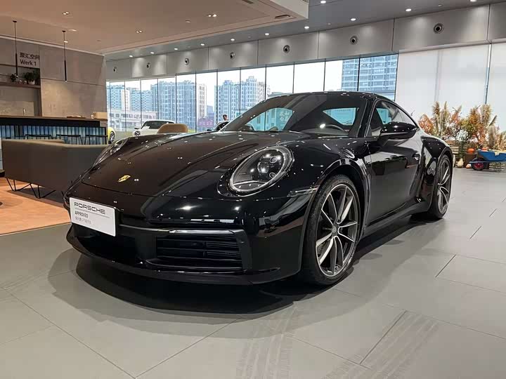 Фото 1 - Porsche 911