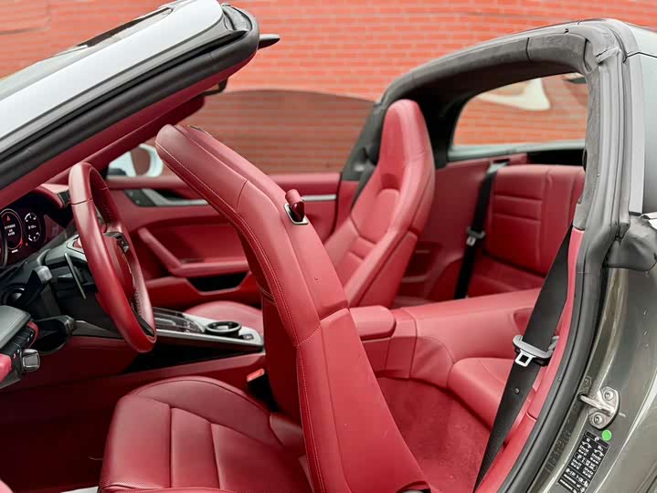 Фото 13 - Porsche 911