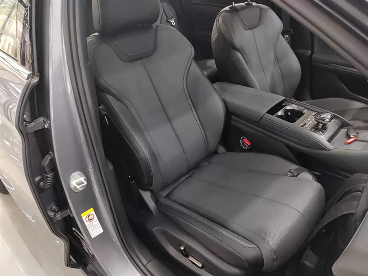 Фото 16 - BYD Qin L