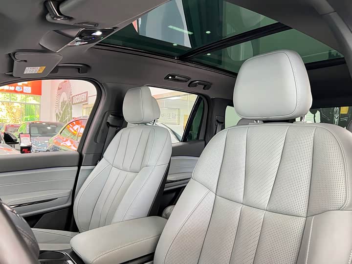 Фото 11 - Nio ES8