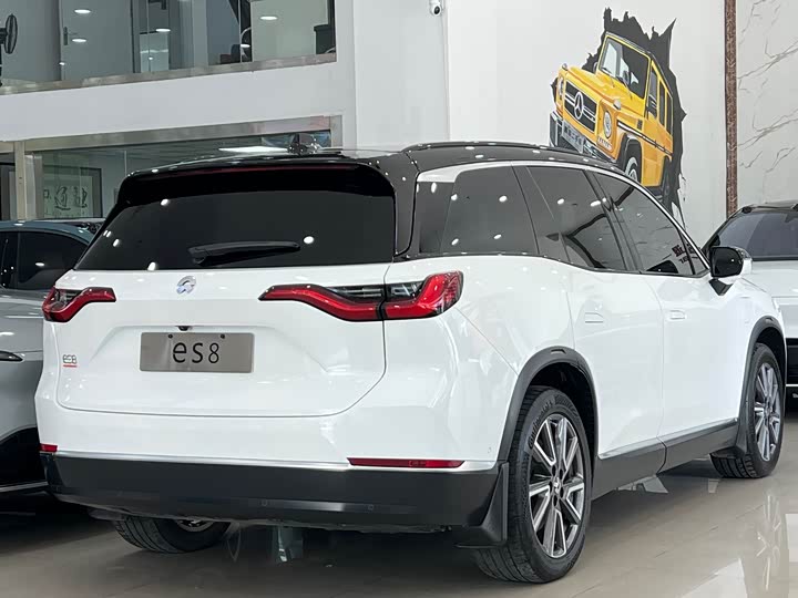 Фото 4 - Nio ES8