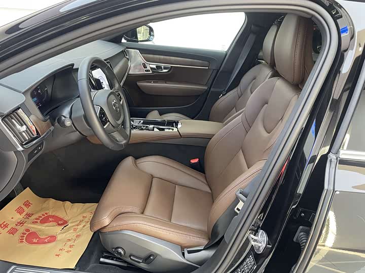 Фото 7 - Volvo S90 Hybrid