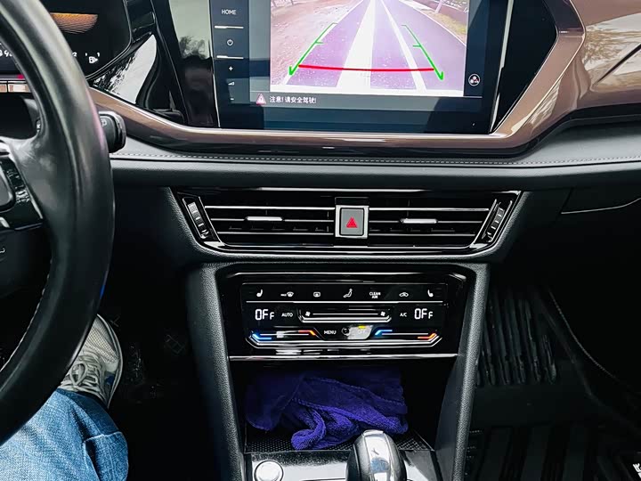 Фото 14 - Volkswagen Tharu