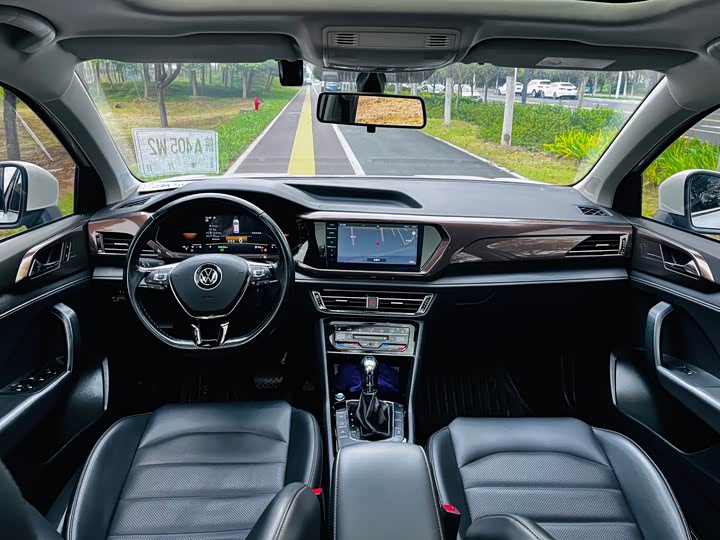 Фото 15 - Volkswagen Tharu